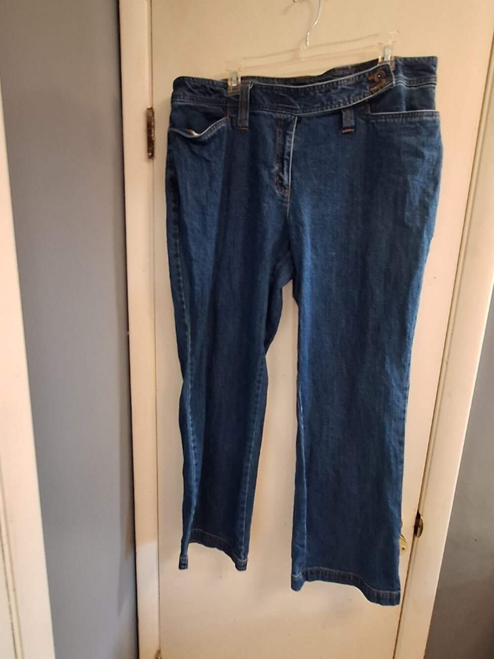 khanaza jeans 18w